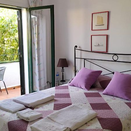 Magnolia, Habitacion Matrimonial Con Bano Uso Privado, En Casa Compartida Apartment Палафругел Екстериор снимка